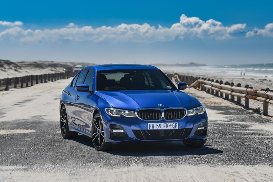  BMW 330i M Sport (G20) 2019 года  (ZA) (фото 1 из 40)